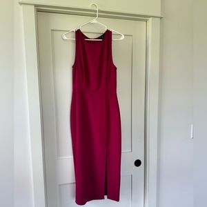 Everly burgundy classic sleeveless dress- size small. EUC.